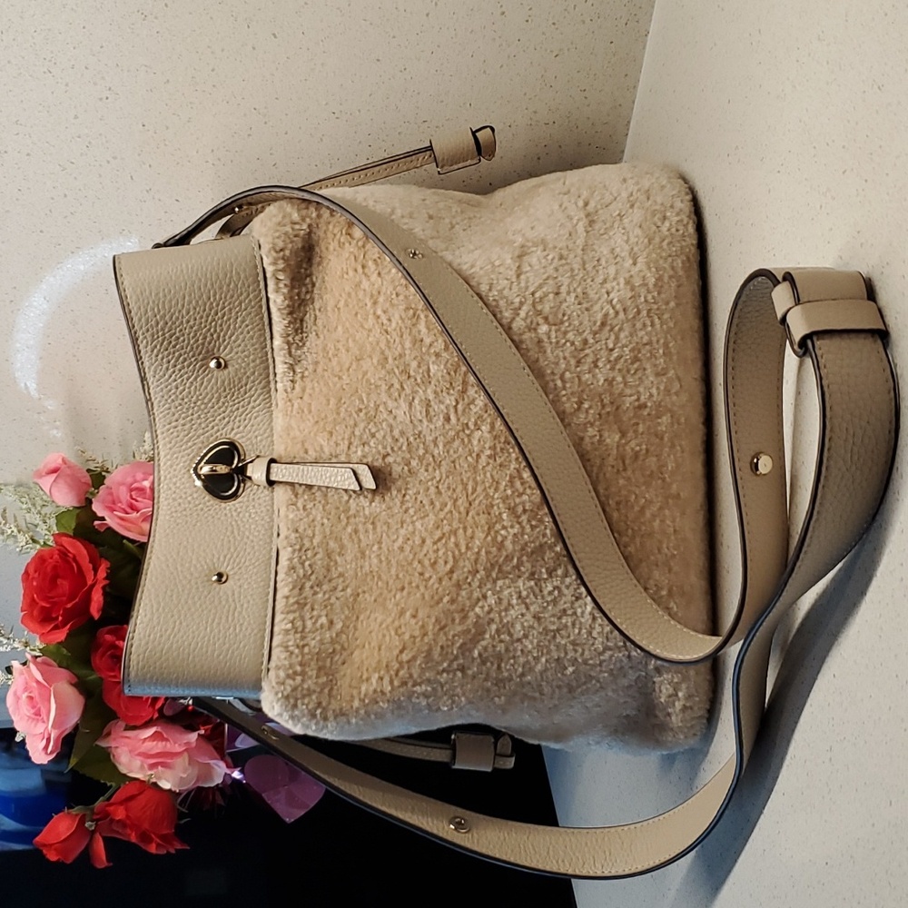 KATE SPADE Fluffy crossbody bucket bag